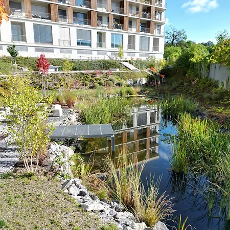 Soho V Centre, Smart & Self Check-in 24h, Private Garage Ev Apartment *