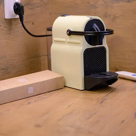 Apartment Soho V Centre, Smart & Self Check-in 24h, Private Garage Ev *