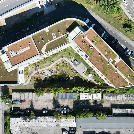 Apartment Soho V Centre, Smart & Self Check-in 24h, Private Garage Ev