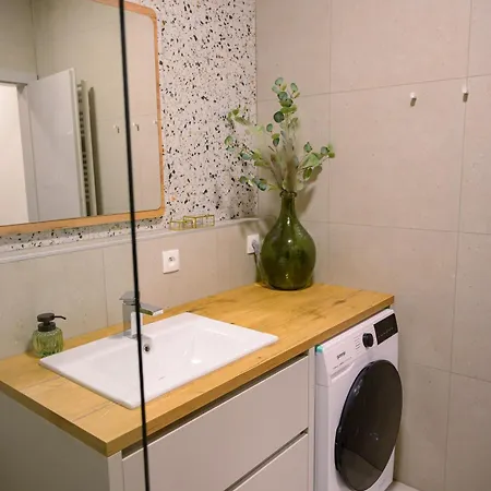 Apartmán Soho V Centre, Smart & Self Check-in 24h, Private Garage Ev Banska Bystrica